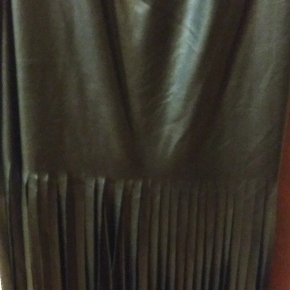Dress - Picture 6 of 6